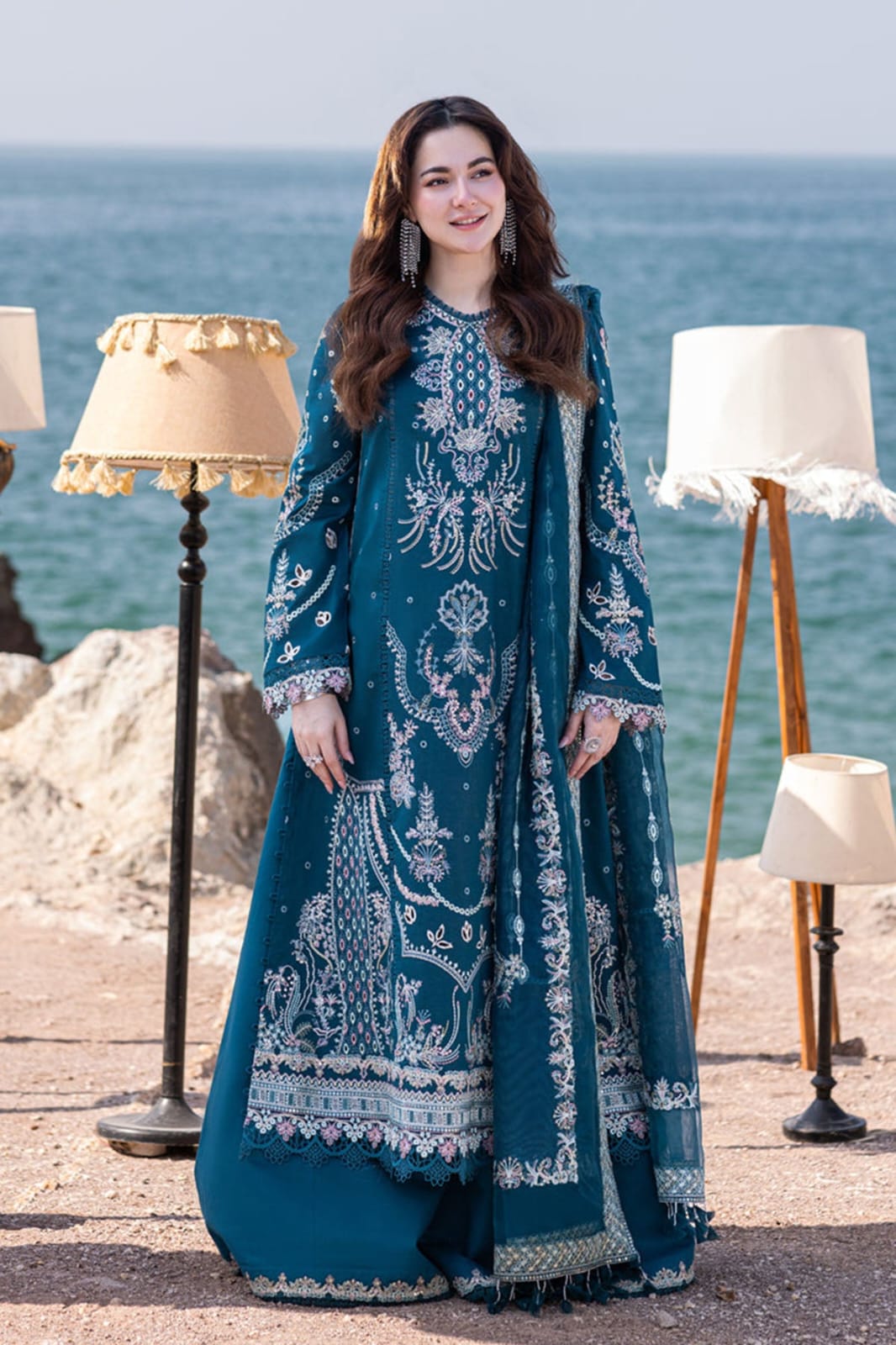 Bareeze Embroidered Lawn 3-Piece Suit - BL-034, view 1