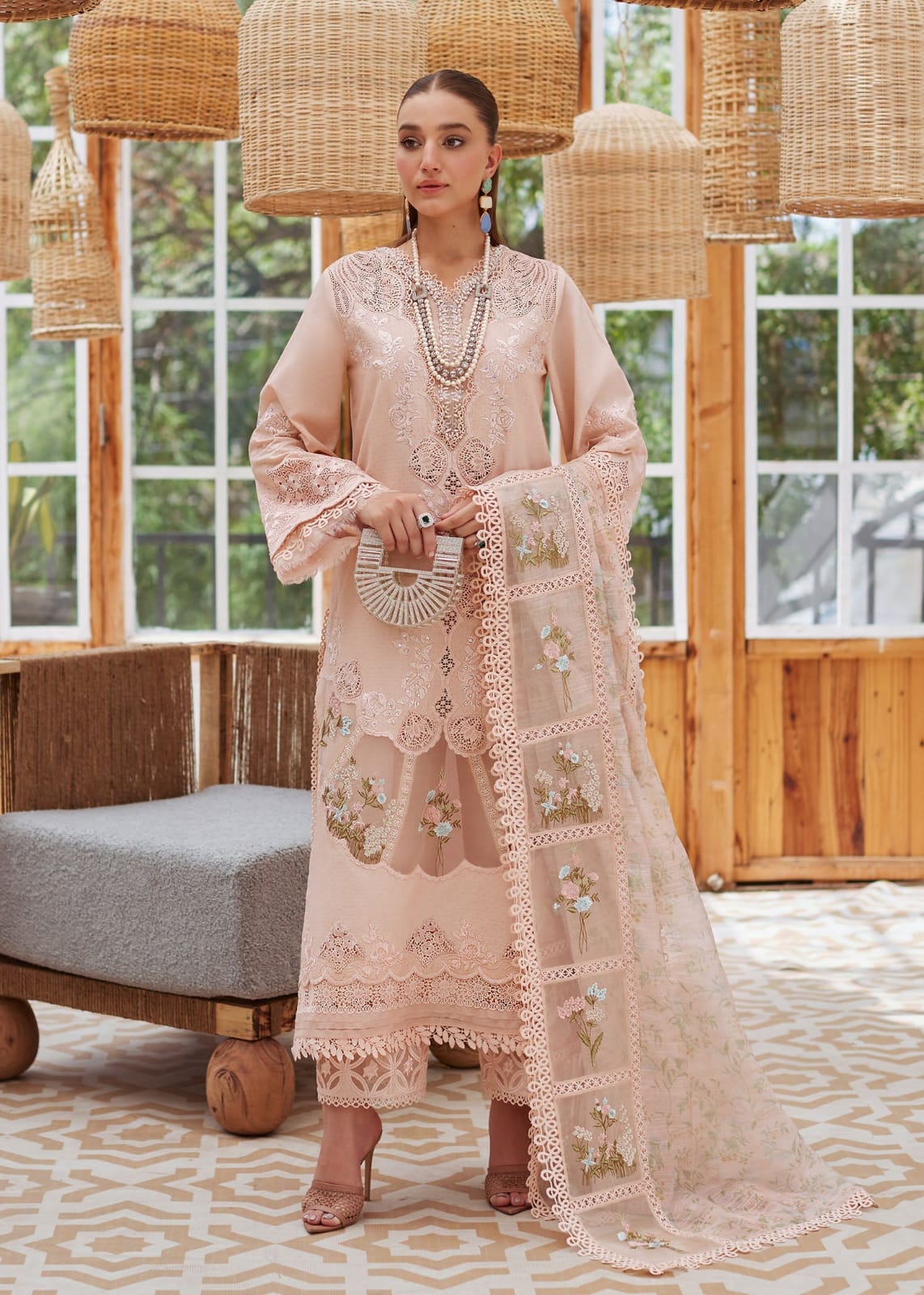 Bareeze Embroidered Lawn 3-Piece Suit - BL-052, view 1
