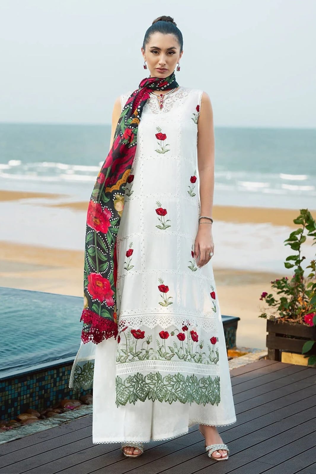 Bareeze Embroidered Lawn 3-Piece Suit - BL-043, view 1