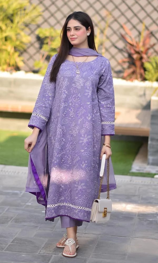 Bareeze Embroidered Lawn 3-Piece Suit - BL-071, view 1